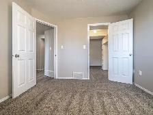 College Park 2 Bedroom - Photo 9
