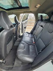 VOLVO XC60 T6 - Photo 9