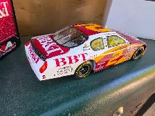 2007 Clint Bowyer #2 BB&T Chevy Monte Carlo Limited Edition #07 - Photo 7