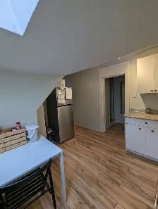 1 bedroom in exclusive S.E. Oakville - Photo 6