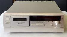 TEAC ESOTERIC V9000 THREE HEAD  STEREO CASSETTE DECK WITH REMOTE - Photo 2