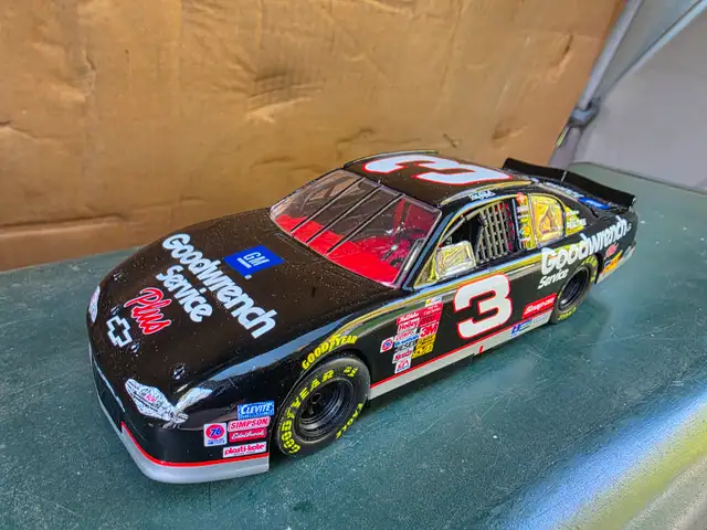 ACTION RACING 25TH ANNIVE DALE EARNHARDT #3 GM GOODWRENCH SVC