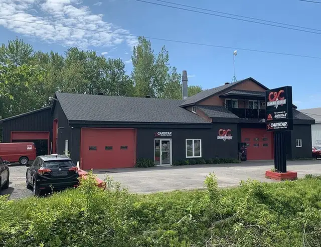 Garage de carrosserie et peinture avec bâtisse Lanaudière