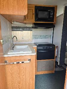 Wildwood LE 23 Ft Trailer - Photo 2
