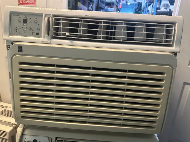 Comfort-Aire 15,000 BTU Window Air Conditioner