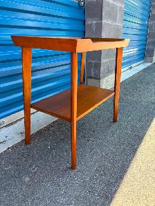 Mid Century Side Table / Stand - Photo 3