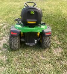John Deere S240 mower for sale - Photo 2