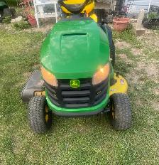 John Deere S240 mower for sale - Photo 7