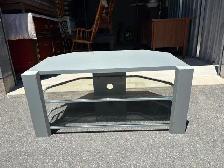 TV Stand #2. - Photo 2