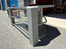 TV Stand #2. - Photo 4