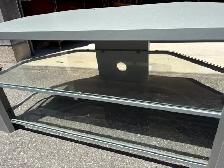 TV Stand #2. - Photo 6