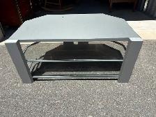 TV Stand #2. - Photo 8