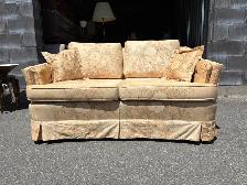 Love Seat - Photo 8