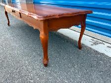 French Provincial Coffee Table - Photo 3