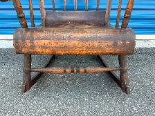 Old Solid Wood Rocking Chair - Photo 4