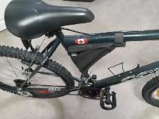 GARAGE SALE - SPRING CLEANING - Photo 2