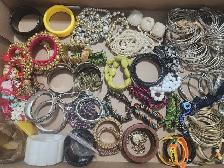 GARAGE SALE - SPRING CLEANING - Photo 7