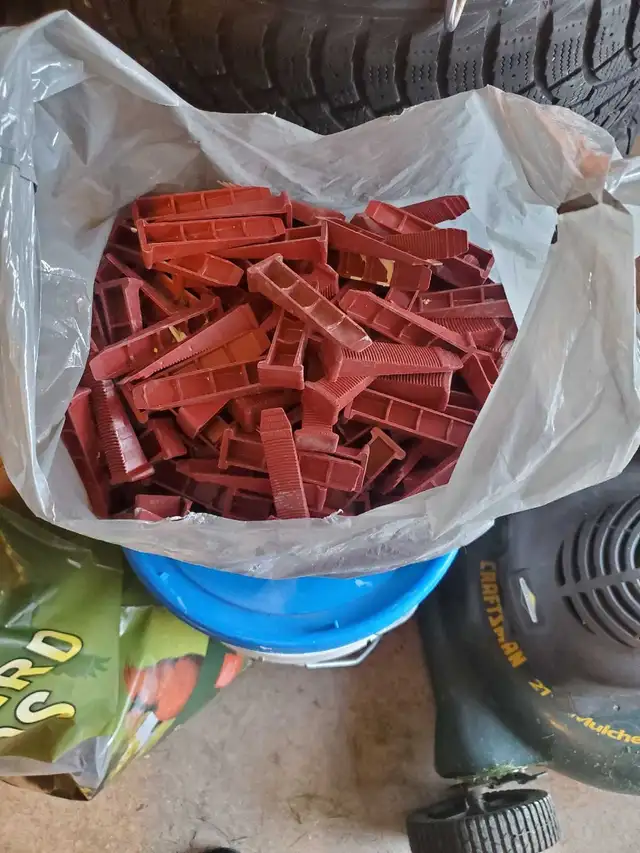 Tile leveling wedge fir sale