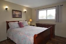 Fully Furnished 3 Bed House For Rent in Drayton Valley - Photo 13