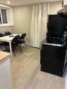 Private room on Central Avenue - Photo 2