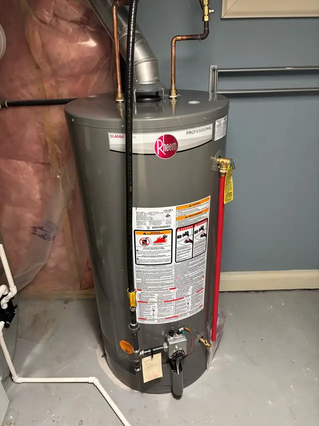 Water tank installation