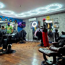 Barbers needed - Photo 3