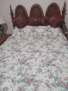 QUEEN SIZE BED- MATRESS  AND BOX SPRING WITH FRAME ON WHEELS