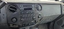 2015 Ford Super Duty F-350 SRW SRW - 4x4 - 4 Doors - Tow Package - Photo 11