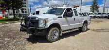 2014 Ford Super Duty F-250 SRW 4x4 - 4 Doors - Tow Package!