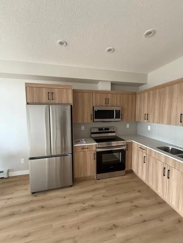 2 Beds, 1 Bath Apertment for Rent