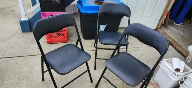 Good condition Black folding chairs for sale!