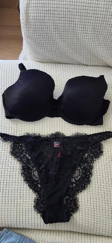 Brand NEW La Senza and Victoria Secret 38DD bra and XL panty - Photo 5