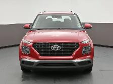 2021 Hyundai Venue Preferred Heated Seats/Wheel, LKA/Blindspot, - Photo 2
