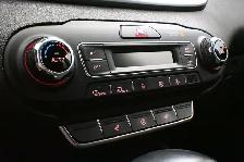 2020 Kia Sorento LX  7 Passenger 902-466-9550 Android Auto/Apple - Photo 16