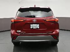 2025 Toyota Highlander LIMITED HYBRID! WHY WAIT? DRIVE HOME TODA - Photo 39