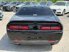 2017 DODGE CHALLENGER SXT - Photo 5