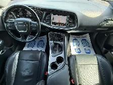 2017 DODGE CHALLENGER SXT - Photo 14