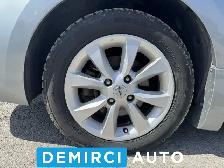2011 Nissan Sentra 2.0 - Photo 2