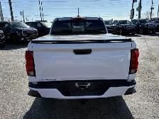 2025 Chevrolet Colorado 4WD LT Low Mileage - Photo 6