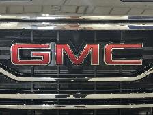 2026 GMC Sierra 1500 SLT - Photo 8