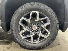 2026 GMC Sierra 1500 SLT - Photo 26