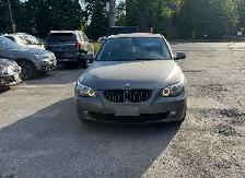 2010 BMW 5-Series 4dr Sdn 528i xDrive AWD - Photo 2