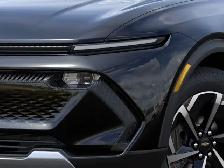 2026 Chevrolet Equinox EV LT - Photo 10
