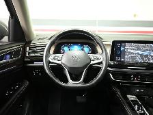 2026 Volkswagen Atlas Highline No Accident Panoramic Roof Harmon - Photo 13