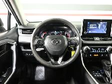 2024 Toyota RAV4 LE No Accident Radar Cruise Lane Assist Blind S - Photo 12