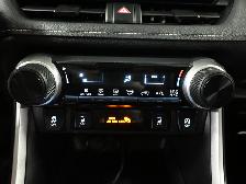 2024 Toyota RAV4 LE No Accident Radar Cruise Lane Assist Blind S - Photo 19