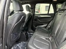2022 BMW X1 XDrive28i Mpackage - Photo 14