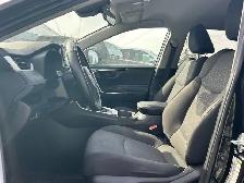 2021 Toyota RAV4 LE - Photo 2
