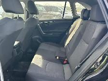 2021 Toyota RAV4 LE - Photo 4
