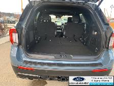 2026 FORD Explorer ST-Line - Photo 15